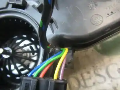 Peça sobressalente para automóvel em segunda mão motor de sofagem por peugeot 5008 premium referências oem iam 6441cv  