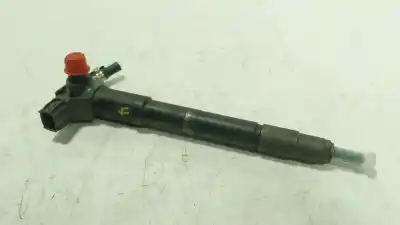 Second-hand car spare part INJECTOR for HYUNDAI H350 FURGÓN 2.5 CRDI OEM IAM references 338004A900  