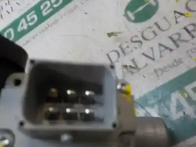 Second-hand car spare part passenger side right window regulator for opel corsa e selective oem iam references 13447039  