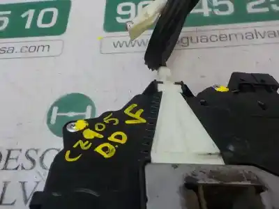 Second-hand car spare part front right door lock for opel corsa e selective oem iam references 13431840 0325407955 13431840