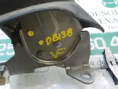 Second-hand car spare part handbrake lever for dacia dokker 1.6 cat (bivalent. gasolina / gpl) oem iam references 360108002r  