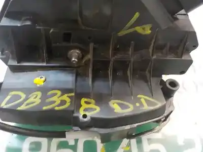 Peça sobressalente para automóvel em segunda mão fechadura da porta dianteira direita por ford fiesta (cb1) motor 1.6 ltr. - 70 kw tdci cat referências oem iam 2048282  