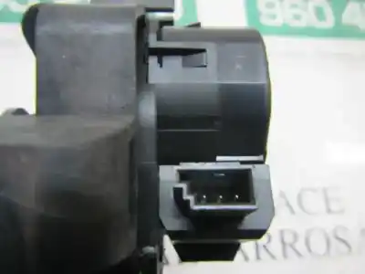 Автозапчасти б/у мотор открывания люков кондиционера за bmw serie 7 (e65/e66) 4.4 v8 32v cat ссылки oem iam   6911826