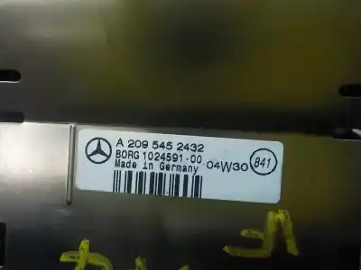 Pièce détachée automobile d'occasion écran multifonctions pour mercedes-benz clase c (w203) berlina 2.2 cdi cat références oem iam a2095452432  a2095452432