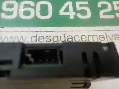 Pièce détachée automobile d'occasion écran multifonctions pour mercedes-benz clase c (w203) berlina 2.2 cdi cat références oem iam a2095452432  a2095452432