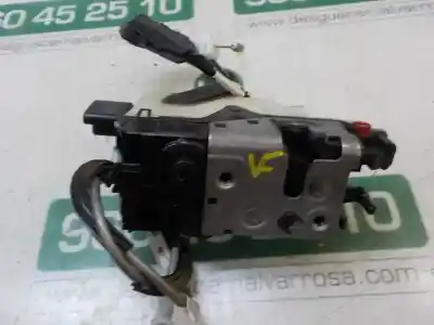 Peça sobressalente para automóvel em segunda mão fechadura da porta traseira direita por citroen c4 lim. 1.6 hdi fap referências oem iam 9138ah