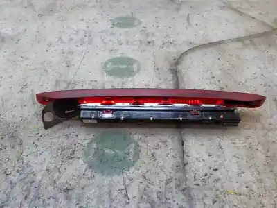 Автозапчастина б/у центральний задній ламп для ford focus lim. (cb4) 1.8 tdci turbodiesel cat посилання на oem iam   