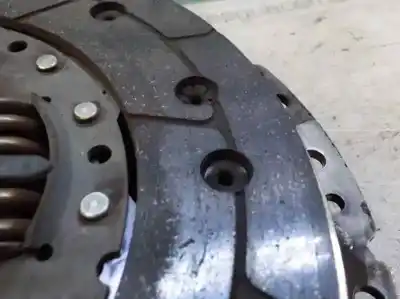 Peça sobressalente para automóvel em segunda mão kit de embreagem por opel corsa e van 1.3 cdti referências oem iam 95518821  
