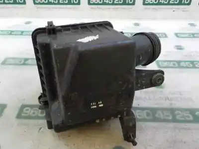 Peça sobressalente para automóvel em segunda mão filtro de ar por kia pro_cee´d 2.0 crdi referências oem iam 281101h300  