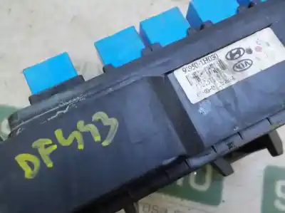 Second-hand car spare part fuse box unit for kia pro_cee´d 2.0 crdi oem iam references 919501h030  919501h030