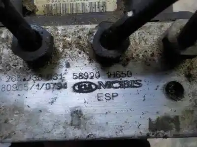 Peça sobressalente para automóvel em segunda mão abs por kia pro_cee´d 2.0 crdi referências oem iam 589201h6b0  589201h650