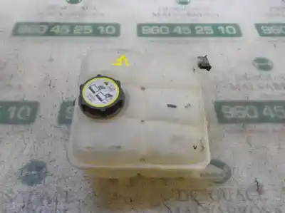 Peça sobressalente para automóvel em segunda mão depósito de expansão por ford focus lim. (cb8) 1.6 tdci cat referências oem iam 1717754  
