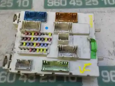 Second-hand car spare part FUSE BOX UNIT for FORD FOCUS LIM. (CB8)  OEM IAM references 2443670  BV6T14014AFC