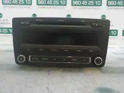 Second-hand car spare part AUDIO SYSTEM / RADIO CD for SKODA YETI (5L)  OEM IAM references 1Z0035161G  1Z0035161G