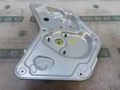 Recambio de automóvil de segunda mano de elevalunas trasero izquierdo para skoda yeti 1.2 tsi referencias oem iam 5l0839461a