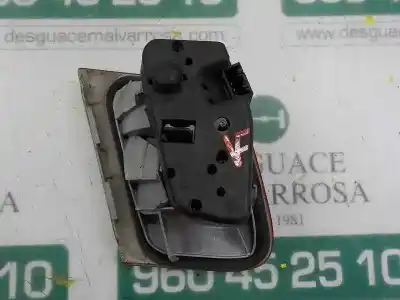 Peça sobressalente para automóvel em segunda mão farolim interior traseiro direito por bmw serie 3 berlina (e46) 2.0 16v diesel cat referências oem iam   