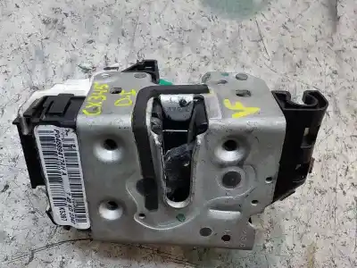 Peça sobressalente para automóvel em segunda mão fechadura da porta dianteira esquerda por jeep compass limited 4x4 referências oem iam 4589417ah