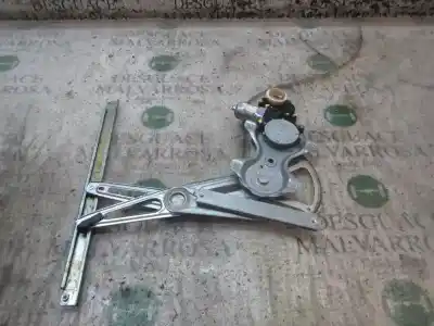 Piesă de schimb auto la mâna a doua mecanism acționare geam fațã stânga pentru toyota yaris 1.3 16v cat referințe oem iam 698200d041