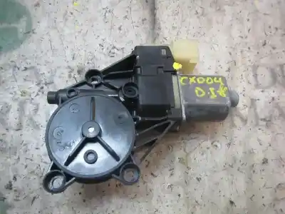 Pezzo di ricambio per auto di seconda mano MOTORE ALZACRISTALLI ANTERIORE SINISTRO per FORD FIESTA (CB1)  Riferimenti OEM IAM 1852321 0130822406 8A6114A389B