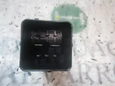 Автозапчастина б/у коробка передігрів для citroen c4 cactus feel посилання на oem iam 9802424080 51299065 9802424080