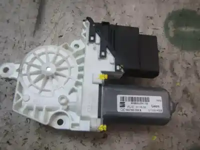 Pezzo di ricambio per auto di seconda mano motore alzacristalli posteriore destro per seat leon (1p1) reference riferimenti oem iam 1k0959704afse1