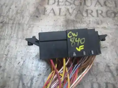 Second-hand car spare part fuse box unit for otras marcas clio ii fase i (b/cbo) 1.9 diesel oem iam references   