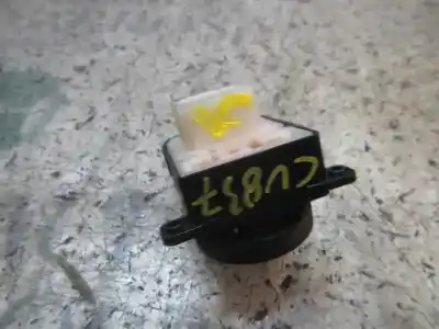 Pezzo di ricambio per auto di seconda mano controllo specchio per kia rio 1.5 crdi ex2 riferimenti oem iam   