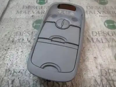 Peça sobressalente para automóvel em segunda mão farolim interior por kia sorento i (jc) 2.5 crdi referências oem iam 928003e560cy