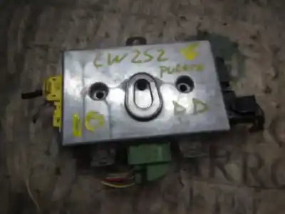 Second-hand car spare part electronic module for bmw serie 5 berlina (e60) 2.2 24v cat oem iam references 61359110846