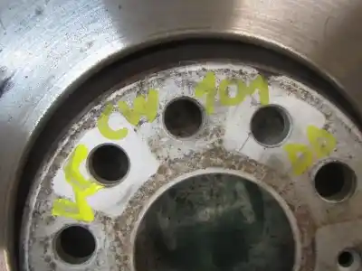 Автозапчастина б/у передній гальмовий диск для volkswagen passat variant (3c5) 1.9 tdi посилання на oem iam 5q0615301f  