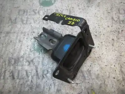 Second-hand car spare part gearbox support for citroen c3 (s desde 09/2009) 1.4 hdi oem iam references 181392  
