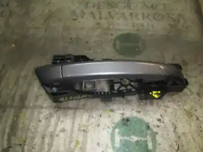 Second-hand car spare part exterior right rear door handle for volkswagen passat variant (3c5) 1.9 tdi oem iam references 3c0837206gru Second-hand car spare part exterior right rear door handle for volkswagen passat variant (3c5) 1.9 tdi oem iam references 3c0837206gru