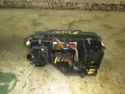 Peça sobressalente para automóvel em segunda mão comando de sofagem (chauffage / ar condicionado) por volkswagen passat variant (3c5) 1.9 tdi referências oem iam 1k0820047hbwhs 5hb009328 3c2820045