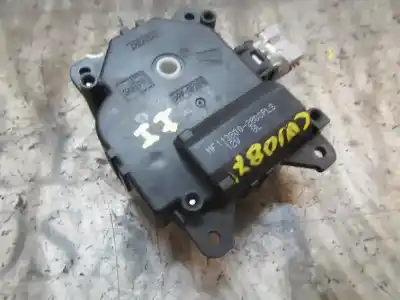 Recambio de automóvil de segunda mano de motor apertura trampillas climatizador para toyota avensis (t27) 2.0 d-4d cat referencias oem iam   