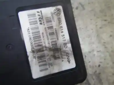 Peça sobressalente para automóvel em segunda mão abs por skoda rapid active referências oem iam 6r0614517bkbef  6r0614517bd