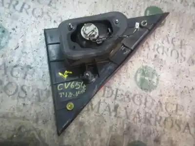 Pièce détachée automobile d'occasion feu arrière gauche intérieur pour ssangyong rodius 2.7 turbodiesel cat références oem iam 8360221201  