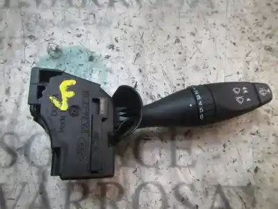 Peça sobressalente para automóvel em segunda mão comutador de limpa vidros por ford fiesta (cbk) 1.3 cat referências oem iam 