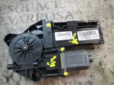 İkinci el araba yedek parçası ÖN SOL CAM MOTORU için RENAULT MEGANE II BERLINA 5P  OEM IAM referansları 807310596R 0130822479 807315510R
