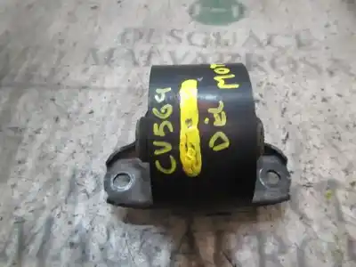 Second-hand car spare part engine support for kia cee´´d 2.0 crdi oem iam references 219102h000  