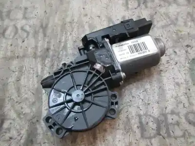 Pezzo di ricambio per auto di seconda mano motore alzacristalli anteriore destro per kia cee´´d 2.0 crdi riferimenti oem iam 824601h010 402054d 402054d