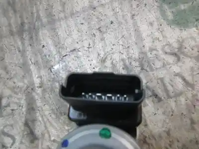 Pezzo di ricambio per auto di seconda mano motore alzacristalli anteriore destro per kia cee´´d 2.0 crdi riferimenti oem iam 824601h010 402054d 402054d