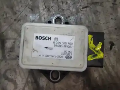 Peça sobressalente para automóvel em segunda mão módulo eletrônico por kia cee´´d 2.0 crdi referências oem iam 