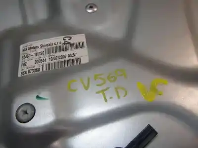 Second-hand car spare part rear right window regulator for kia cee´´d 2.0 crdi oem iam references 834811h010  