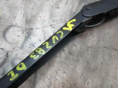 Second-hand car spare part left front windshield wiper arm for ford fiesta (cb1) 1.4 tdci cat oem iam references   