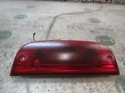 Pezzo di ricambio per auto di seconda mano lampada posteriore centrale per chrysler jeep cherokee (kj) 2.5 crd cat riferimenti oem iam 