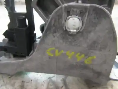 Автозапчасти б/у рычаг ручного тормоза за seat leon (1p1) 1.9 tdi ссылки oem iam 1k0711303m3q7  