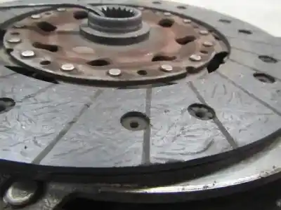 Pezzo di ricambio per auto di seconda mano kit frizione per toyota auris (_e15_) 2.0 d-4d (ade150_) riferimenti oem iam   