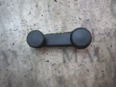 Second-hand car spare part rear left window crank handle for suzuki swift berlina (mz) 1.3 16v cat oem iam references 8296083e00s1s