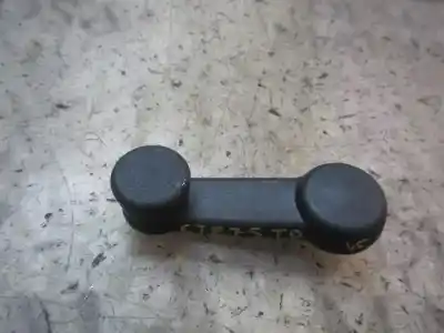 Second-hand car spare part rear right window crank handle for suzuki swift berlina (mz) 1.3 16v cat oem iam references 8296083e00s1s