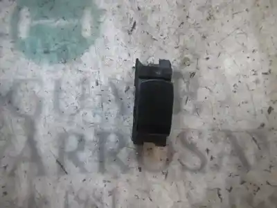 Second-hand car spare part right front power window switch for suzuki swift berlina (mz) 1.3 16v cat oem iam references 3799562j00